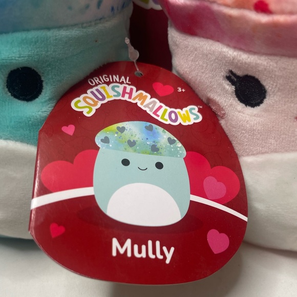 NWT Mully And Molly Valentines Set 5" Squishmallow - Picture 2 of 4